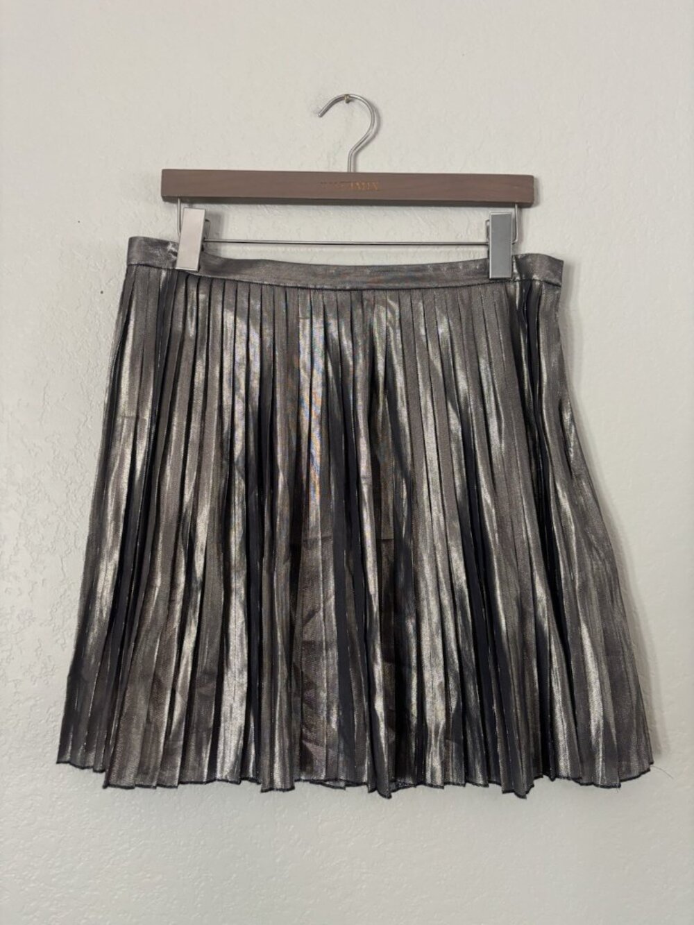 Tory Burch Silk Blend Shiny Pleated Skirt Sz 10
